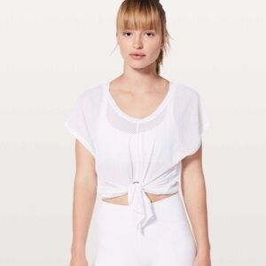 Lululemon Ahead By Miles Short Sleeve shirt sheer White size Small